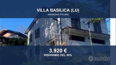 Immobile in asta di 106 m² con più di 5 locali a V