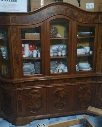 Vetrina in noce antico