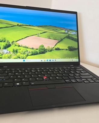 Lenovo ThinkPad X1 Carbon G11..i5-1335U..RAM 16..