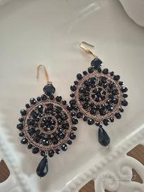 Orecchini con cristalli