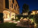 villa-di-276-m²-con-5-locali-e-box-auto-a-anzola-d