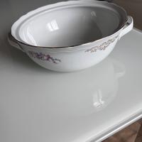 Zuppiera in porcellana Richard Ginori.