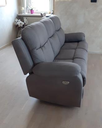divano reclinabile