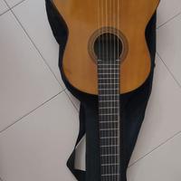 Chitarra piccola Yamaha