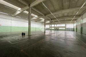 CAPANNONE A QUATTRO CASTELLA