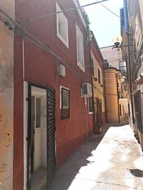 Palazzotto indipendente