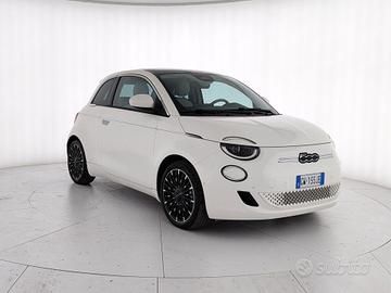 Fiat 500 500e Berlina 42 kWh La Prima
