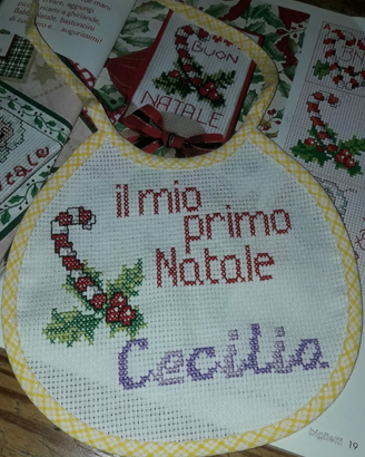 Bavagli ricamati Natale