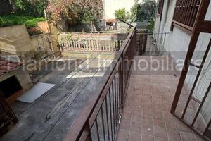 Appartamento con giardino a Giarre