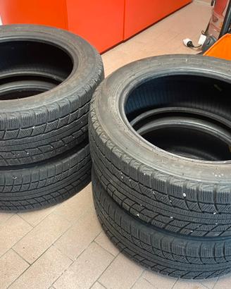 4 gomme invernali 215/55R17