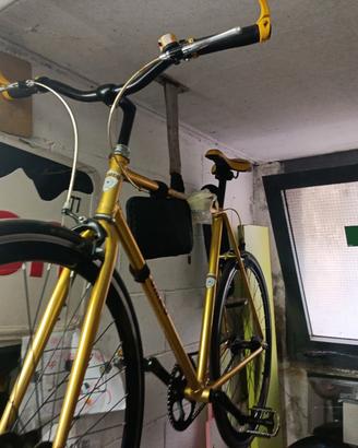 bicicletta scatto fisso single speed 