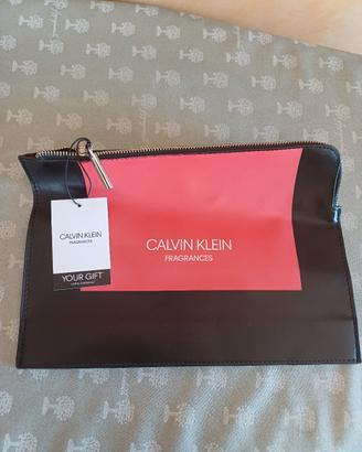 Pochette Calvin-Klein