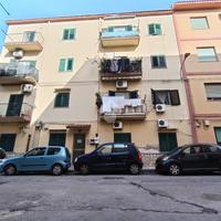 3 LOCALI A PALERMO
