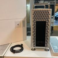MAC PRO 2019  32 GB RAM / 256 GB SSD