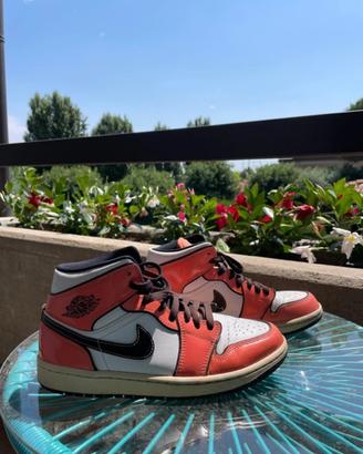 Nike Jordan 1 Mid arancio,nere bianche taglia 40,5