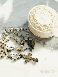 Rosario antico con piccola scatolina