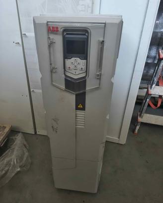 Inverter di frequenza ABB industriale ACS580