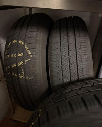 Set 4 Pneumatici 165/70 R14 4 Stagioni Apollo