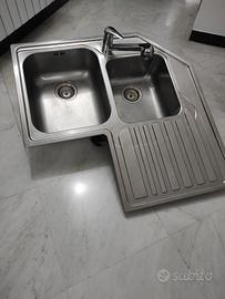 Lavello cucina 2 vasche angolari