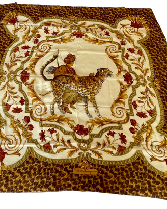 Grande sciarpa in seta Salvatore Ferragamo vintage