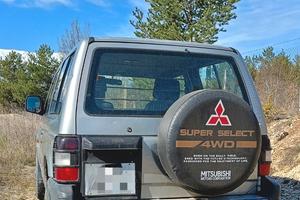 Mitsubishi Pajero Autocarro. Gancio traino. 4WD