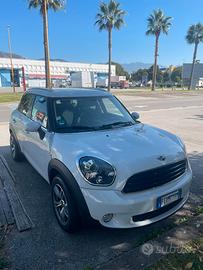 MINI Countryman One D (2014)