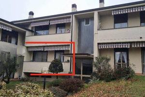 Immobile in asta di 114 m² con 3 locali e box auto