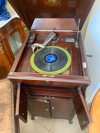 Mobile antico grammofono