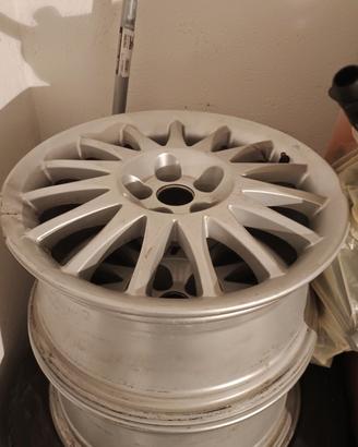 3 cerchi originali alfa romeo gt 