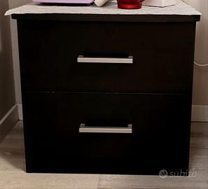 2 Comodini con 2 cassetti