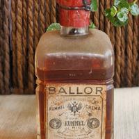 Mignon Kummel Ballor – Sigillo della Monarchia