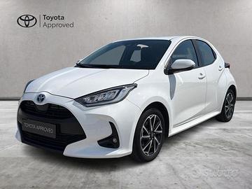 Toyota Yaris Hybrid Trend MY21