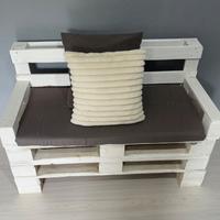 Panca e tavolino con pallet