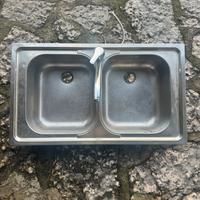 Lavandino cucina e asta doccia acciaio inox