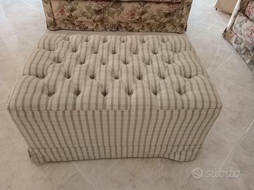 Pouf in tessuto