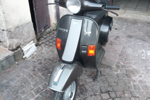 Piaggio Vespa 50 LXV - 1990