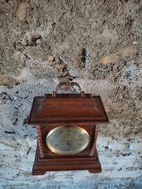 Orologio in legno arte povera