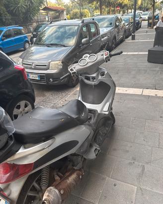 scooter piaggio beverly 250cc