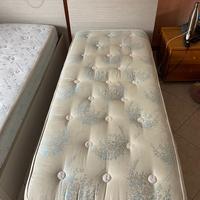 Letti singoli usati in buono stato