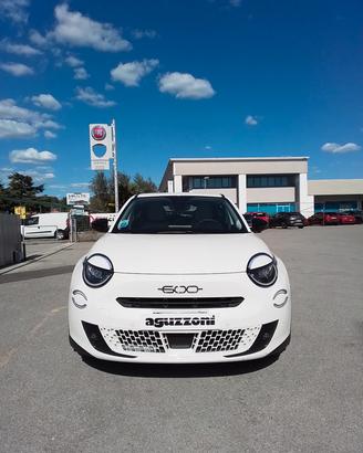 Fiat 600 Hybrid 110 CV DCT MHEV La Prima