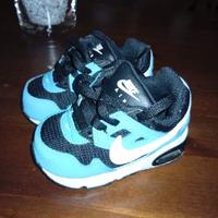 Nike e NB Scarpe Neonato N. 19,5 e 21