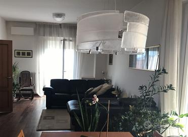 Divani in pelle nera