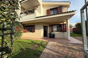 Villa a schiera Taranto [jonio475VRG]