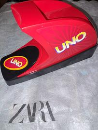 gioco di carte UNO distributore