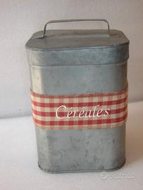 Scatola cereali latta vintage