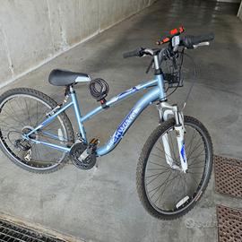 Mountain Bike 26" Cambio Shimano + accessori