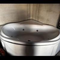 Vasca idromassaggio ariston