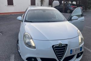 LEGGERE BENE Alfa Romeo Giulietta 1.4 T.B. 120 cv