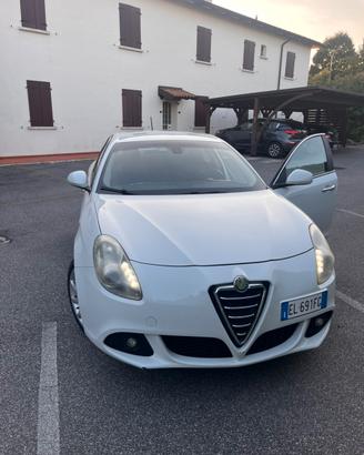 LEGGERE BENE Alfa Romeo Giulietta 1.4 T.B. 120 cv