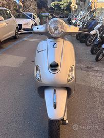 Vespa LX 125